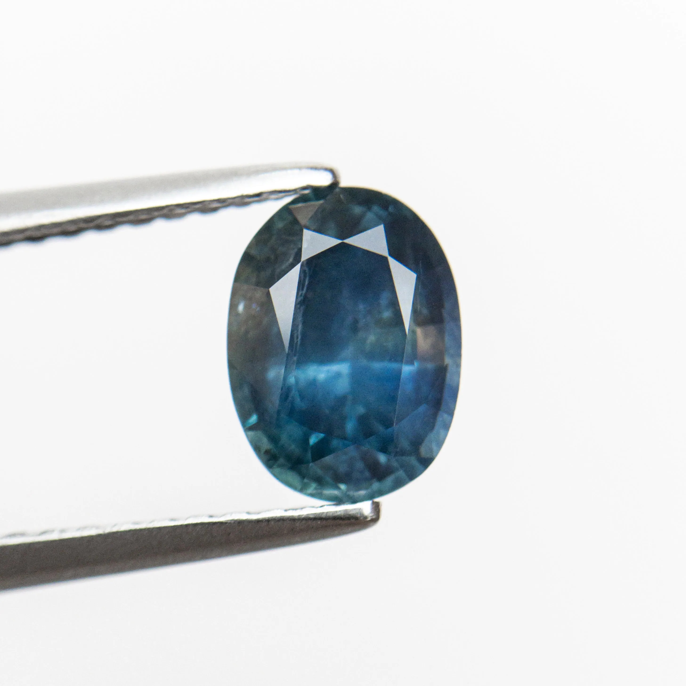 1.40ct 7.37x5.45x4.09mm Oval Brilliant Sapphire 19938-14