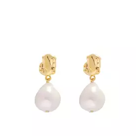 Naturally Stunning Pearl Drop Earrings