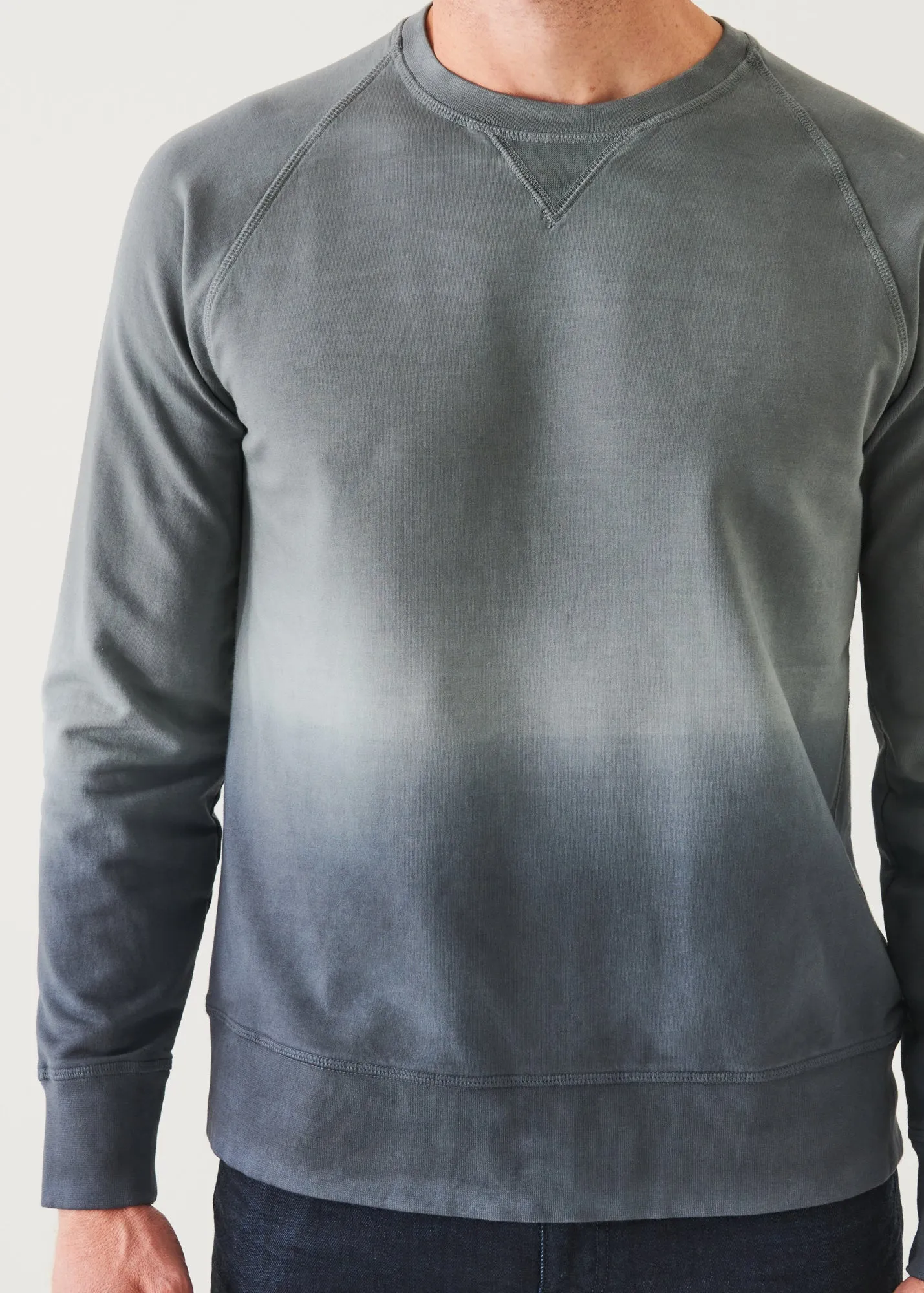 PIMA STRETCH FLEECE DEGRADE CREWNECK